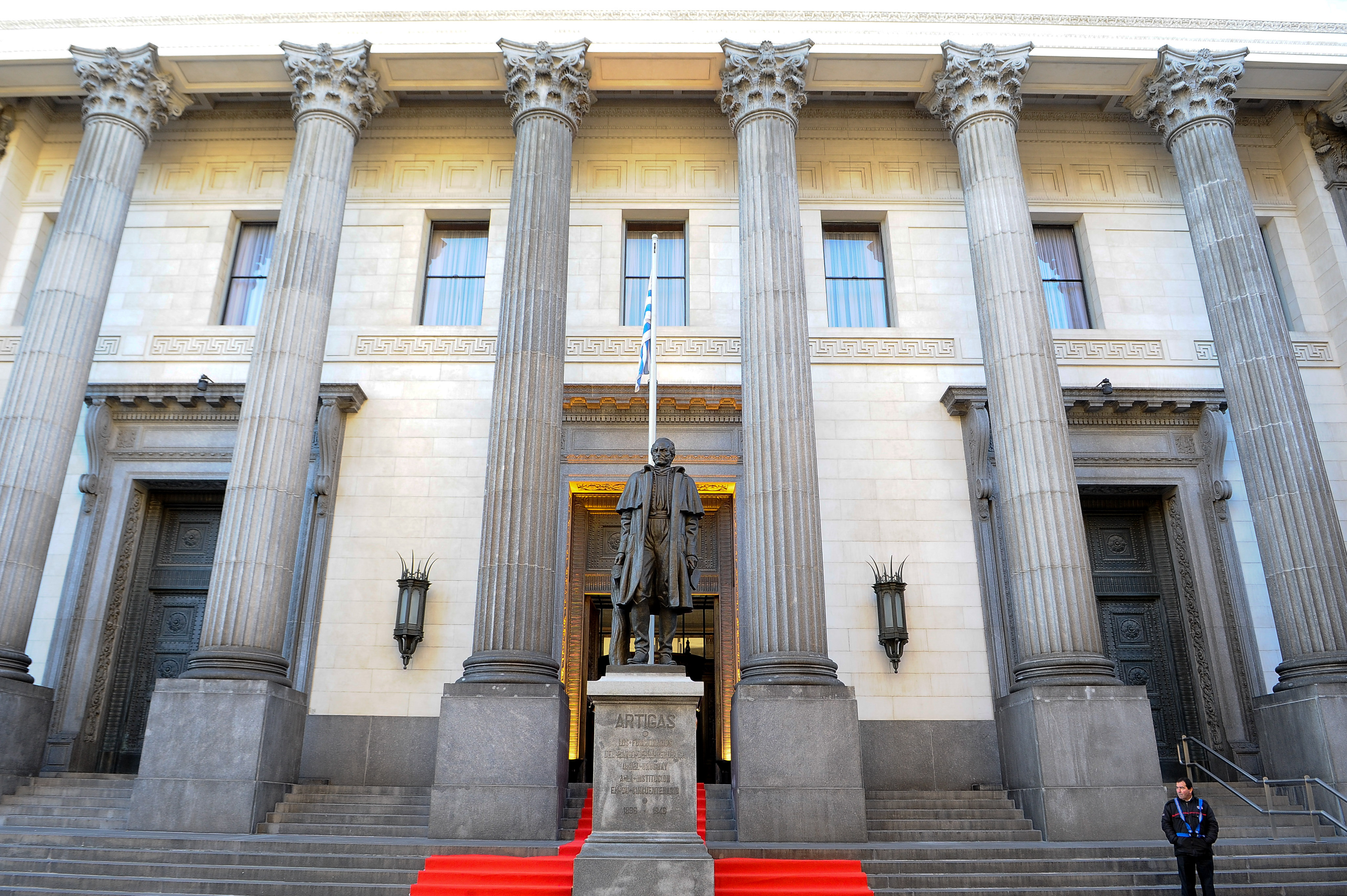 Presidente Lacalle Pou en inauguración del Museo del Gaucho y la Moneda