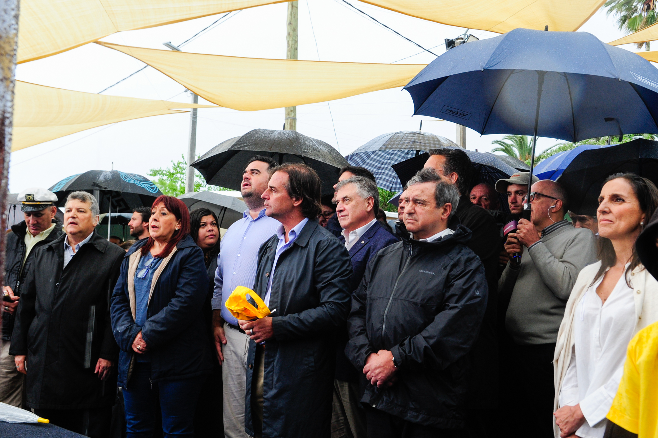 Lacalle Pou en entrega de viviendas del plan Avanzar en Paysandú