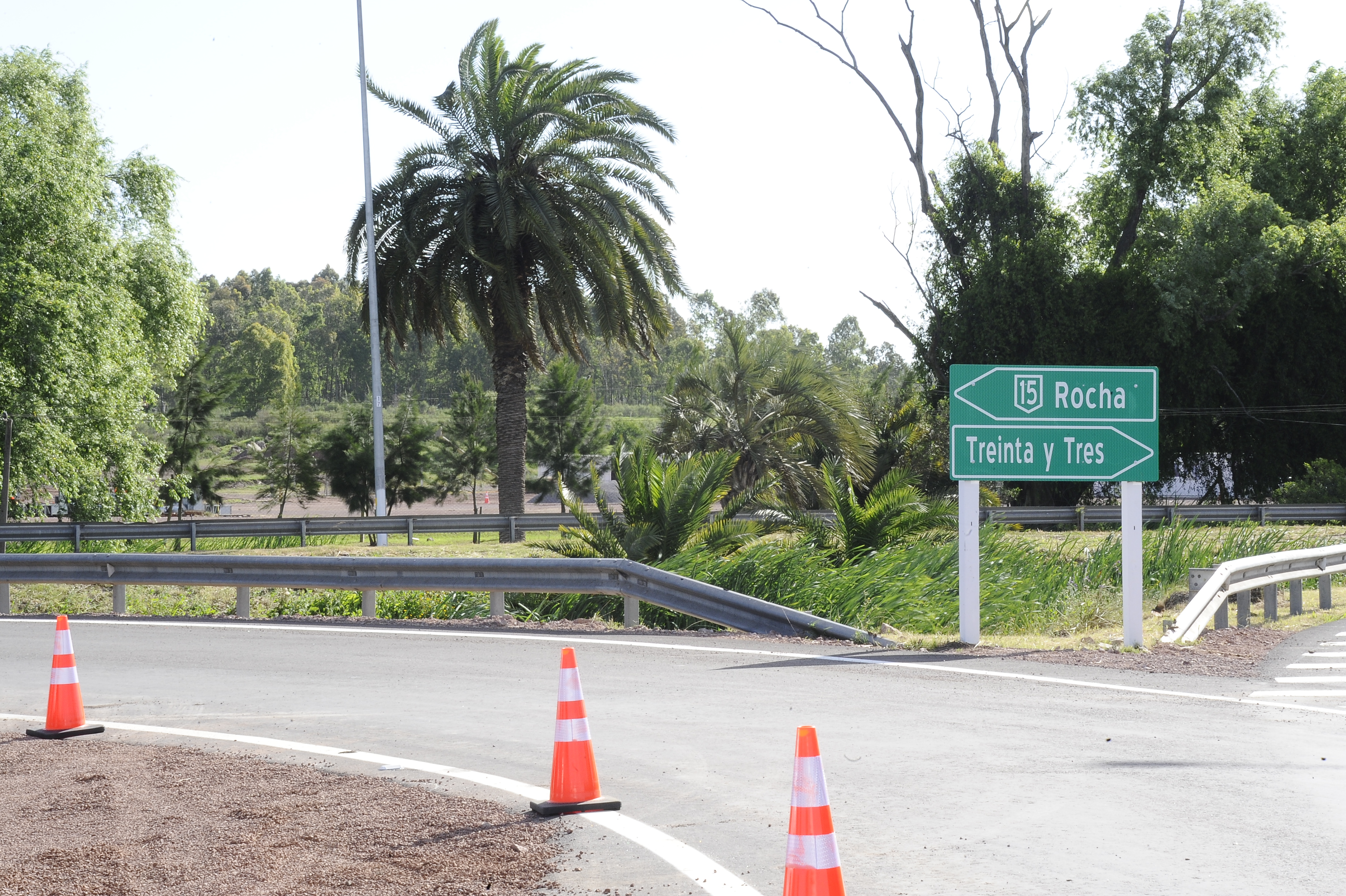 Presidente Lacalle Pou en inauguración de obras en ruta 15, en Lascano, Rocha