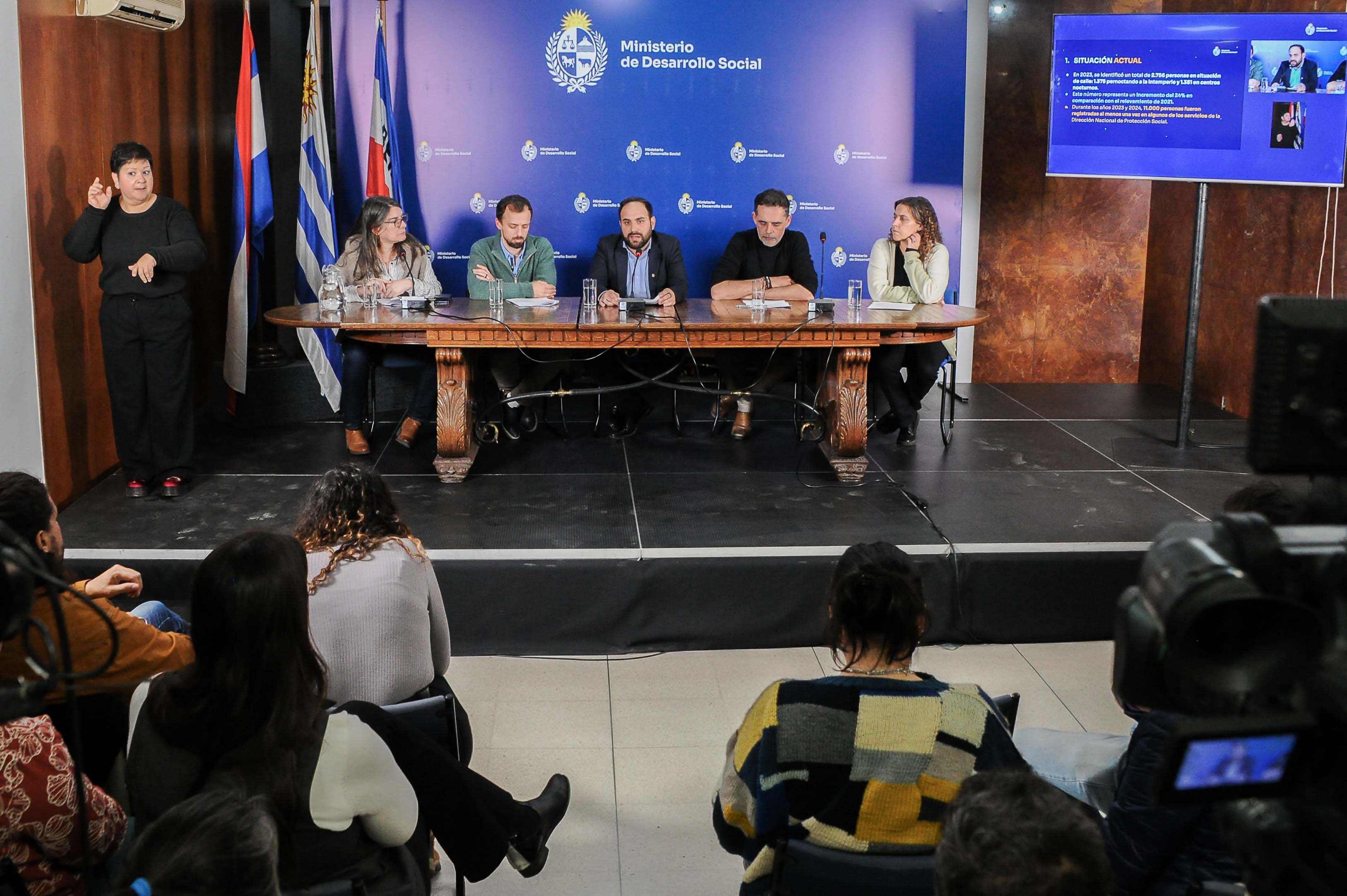 Presentación de iniciativas para personas en situación de calle