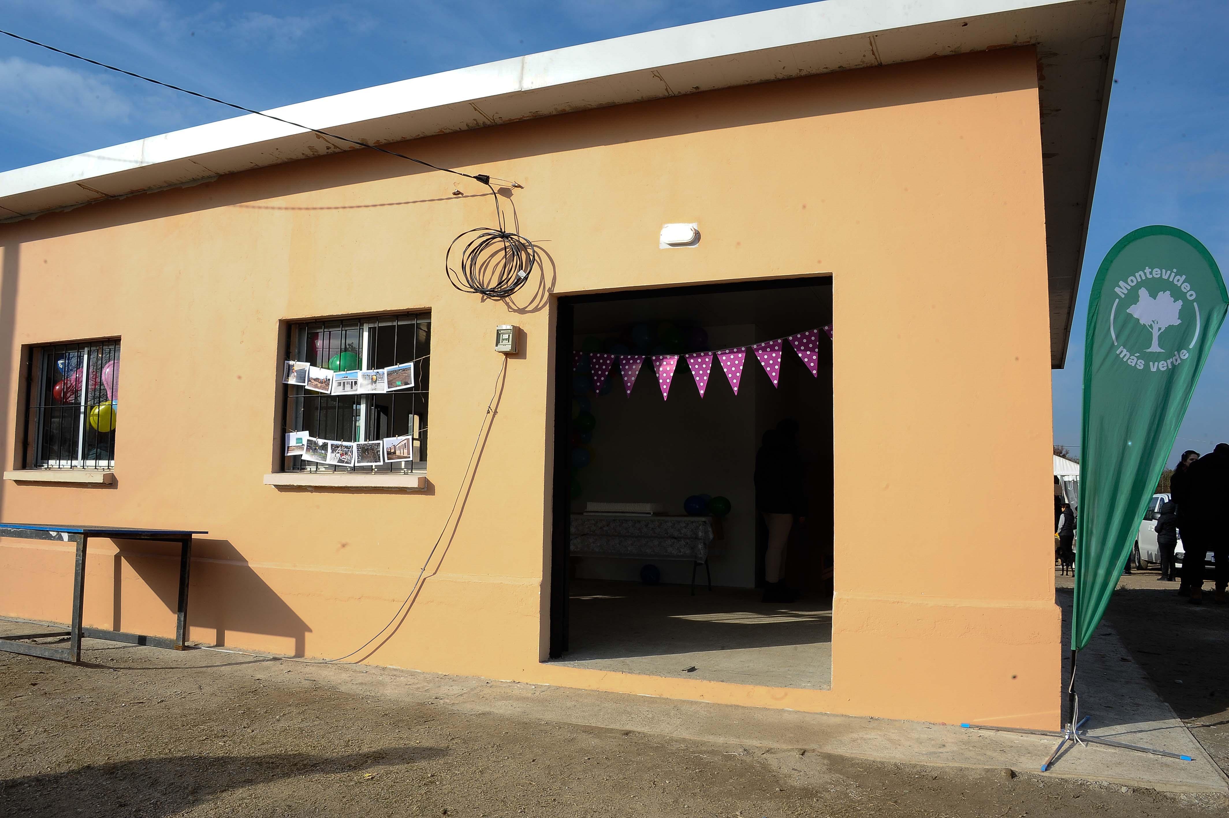 Cosse inauguró viviendas cooperativas en el barrio Piedras Blancas