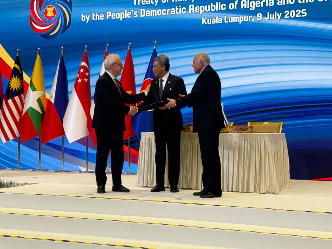 Uruguay firma acuerdo de amistad y cooperación con asociación de países del sudeste asiático
