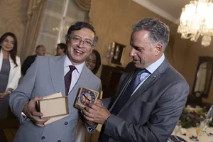 Presidente Orsi se reunió con su par Gustavo Petro