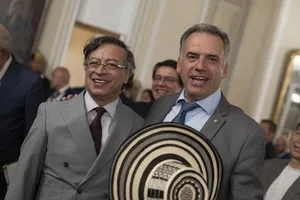 Presidente Orsi se reunió con su par Gustavo Petro