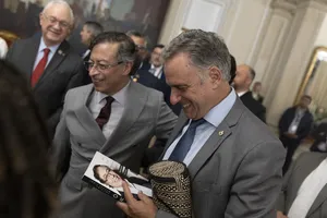 Presidente Orsi se reunió con su par Gustavo Petro