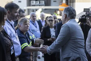 Orsi en inauguración de obras de empresa logística