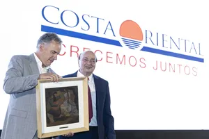 Orsi en inauguración de obras de empresa logística