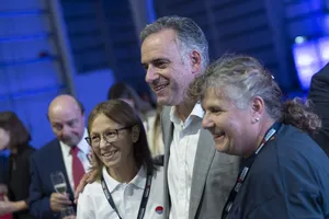 Orsi en inauguración de obras de empresa logística