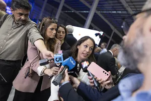 Orsi en inauguración de obras de empresa logística