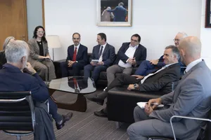 Orsi firmó declaratorias con Sociedad Interamericana de Prensa