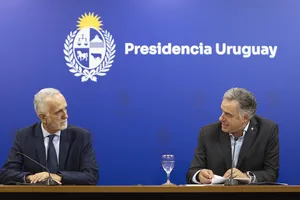 Orsi firmó declaratorias con Sociedad Interamericana de Prensa