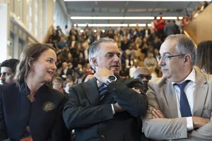 Orsi asistió a la inauguración del centro educativo de Tumo