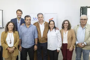 Presentación de proyecto del Parque Fotovoltaico Melo
