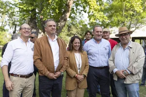 Presentación de proyecto del Parque Fotovoltaico Melo