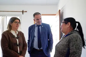 Orsi asistió a inauguración de viviendas construidas en Campo Galusso