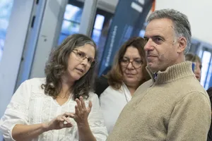 Presidente Orsi en actividad de Ceibal y MEC