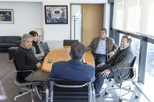 Créditos: Camilo Dos Santos (fotografía) / Presidencia de la República (fuente institucional) Reunión del presidente Orsi con SND y Asociación de Polo
