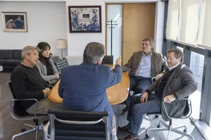 Créditos: Camilo Dos Santos (fotografía) / Presidencia de la República (fuente institucional) Reunión del presidente Orsi con SND y Asociación de Polo