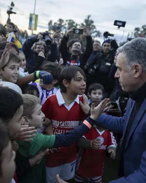 Inauguración de la iluminación de la primera cancha de baby fútbol