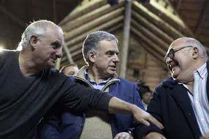 Orsi participó de firma de acuerdos entre el MTOP y la intendencia de Maldonado