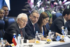 Presidente Orsi asistió a la 68.ª Cumbre del Mercosur en Paraguay