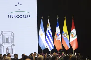 Presidente Orsi asistió a la 68.ª Cumbre del Mercosur en Paraguay
