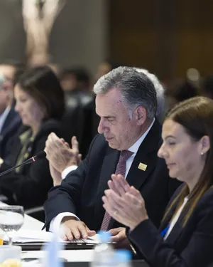 Presidente Orsi asistió a la 68.ª Cumbre del Mercosur en Paraguay