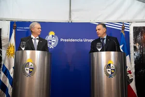 Declaración conjunta de los presidentes de Uruguay y Chile.
