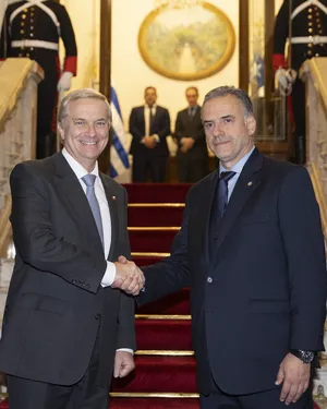 Declaración conjunta de los presidentes de Uruguay y Chile.