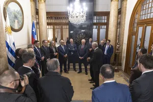 Declaración conjunta de los presidentes de Uruguay y Chile.