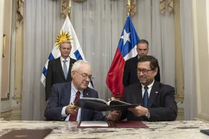 Declaración conjunta de los presidentes de Uruguay y Chile.