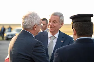 Ministro Lubetkin recibió al presidente chileno José Antonio Kast