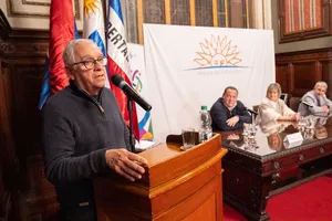 Ministerio del Interior entregó certificados de Pelota al Medio