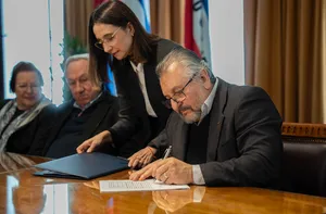 Firma de concesión de la ANP