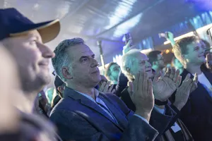 Presidente de la República, Yamandú Orsi, en presentación de Tesla en Uruguay