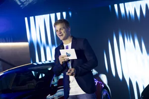 Presidente de la República, Yamandú Orsi, en presentación de Tesla en Uruguay