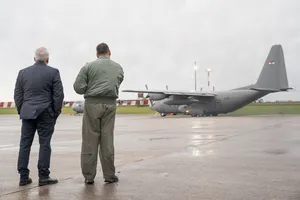 Segundo vuelo con donaciones a Venezuela