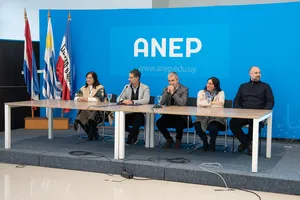 ANEP firmó convenio con la fundación Teletón para formación de docentes