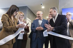 Presidente Orsi en inauguración de centro de salud de Comeca en Santa Lucía