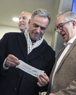 Presidente Orsi en inauguración de centro de salud de Comeca en Santa Lucía