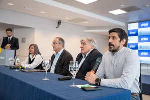Antel y MEC firman acuerdo que promueve universalización del acceso a las TICs
