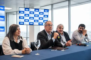 Antel y MEC firman acuerdo que promueve universalización del acceso a las TICs
