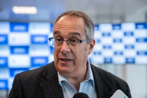 Antel y MEC firman acuerdo que promueve universalización del acceso a las TICs