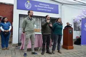 Inauguración centro para mujers en Satto