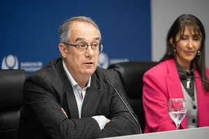 Firma de comodato entre MEC e Intendencia de Canelones