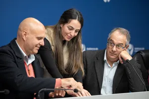 Firma de comodato entre MEC e Intendencia de Canelones