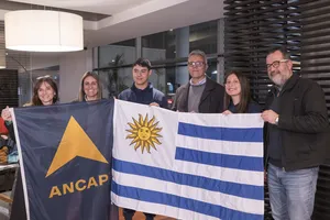 Estudiantes uruguayos participan de concurso de diseño organizado por la NASA