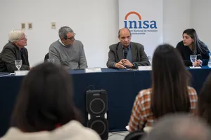 Firma de convenio de Inisa con fundación Cienarte