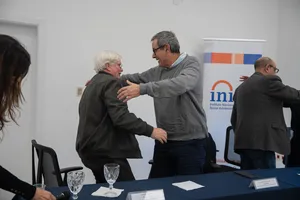 Firma de convenio de Inisa con fundación Cienarte