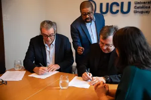 Créditos: Manuel Tort (fotografía) / Presidencia de la República (fuente institucional) INISA y la UCU suscriben Convenio Marco de Cooperación Académica